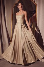 Vestido Aurora dorado champaña